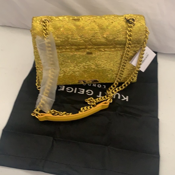 KURT GEIGER LONDON KENSINGTON SEQUINS CROSSBODY - Picture 10 of 16
